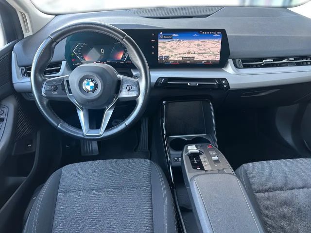 BMW 218 218i Active Tourer Sedan
