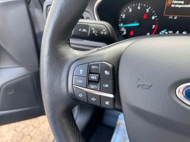 Ford Focus Titanium Wagon