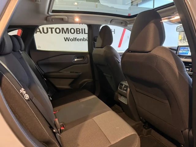 Nissan Qashqai Black Editon 190PS e-Power /NAVI/SHZ/PANO/HEAD-UP