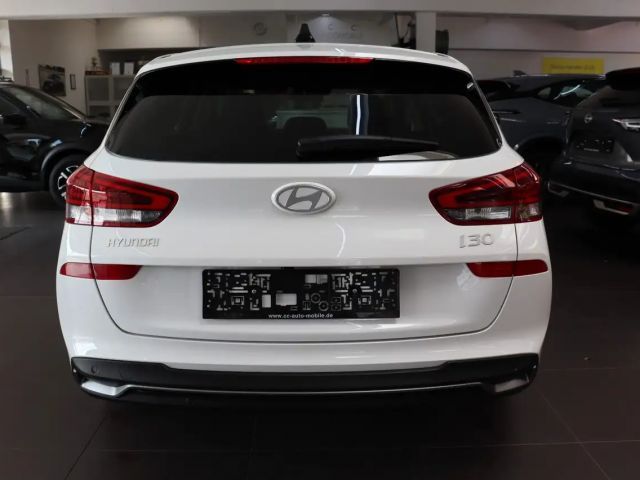 Hyundai i30 1.0 T-GDi