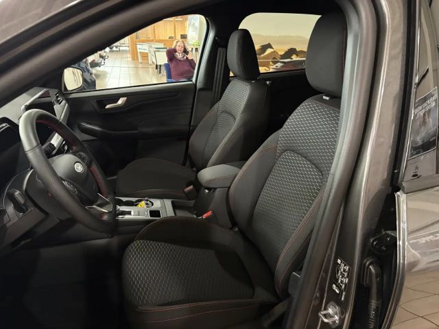 Ford Kuga Hybrid ST Line