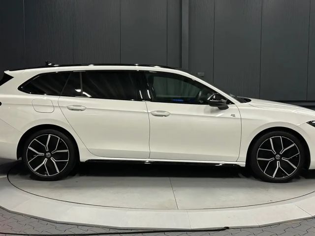 Volkswagen Passat 4Motion R-Line Variant