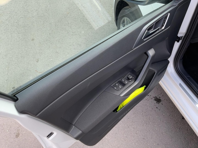 Volkswagen Taigo 1.5 TSI DSG R-Line