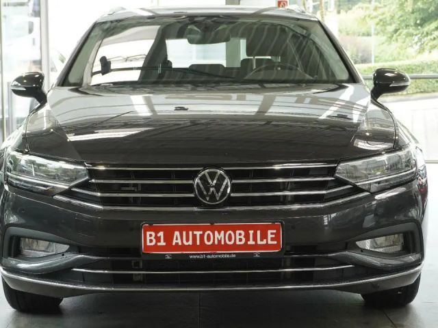Volkswagen Passat Elegance Elegance Variant