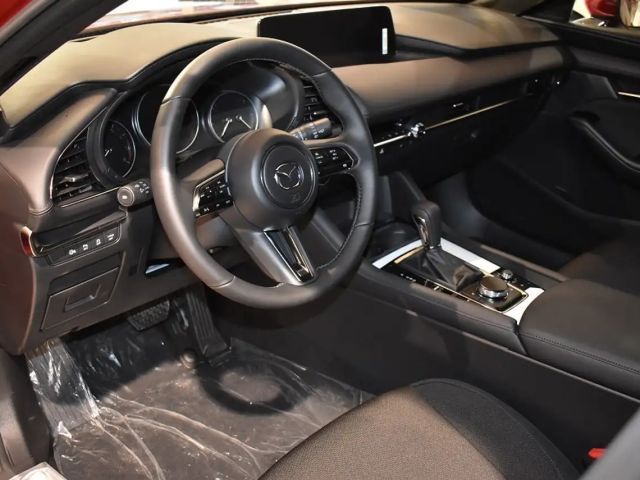 Mazda 3 2.5L SkyActiv e-Skyactiv