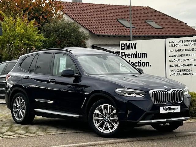 BMW X3 0e Sports.Kamera PanoDach Lenkradh.AHK 19"