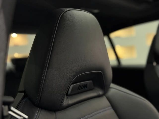 BMW 330 330e M-Sport Sedan xDrive