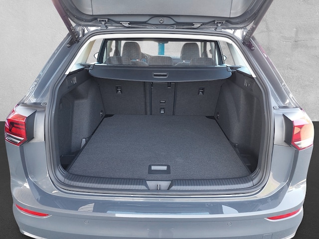 Volkswagen Golf 1.5 eTSI Style