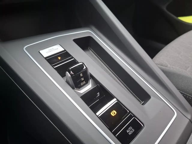 Volkswagen Golf 1.5 eTSI Life Variant