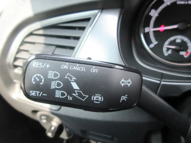 Skoda Fabia 1.0 TSI Clever Combi