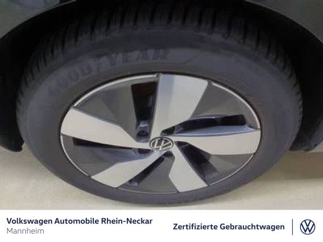 Volkswagen Passat 1.5 eTSI Business IQ.Drive