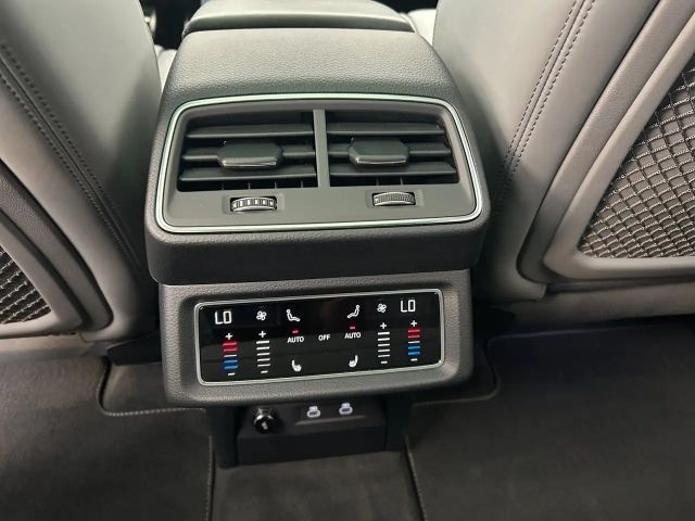 Audi Q8 e-tron 55 Quattro S-Line