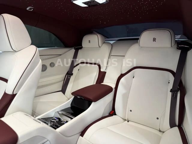 Rolls-Royce Spectre TWO-TONE,STARLIGHT DOORS,BESPOKE,UVP 530
