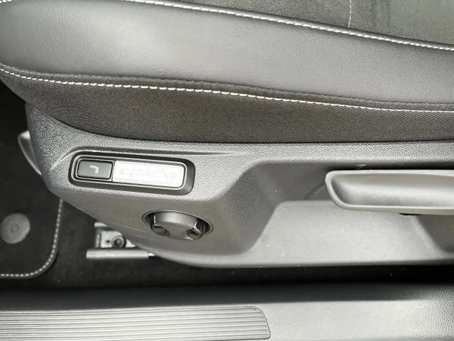 Volkswagen T-Roc DSG R-Line