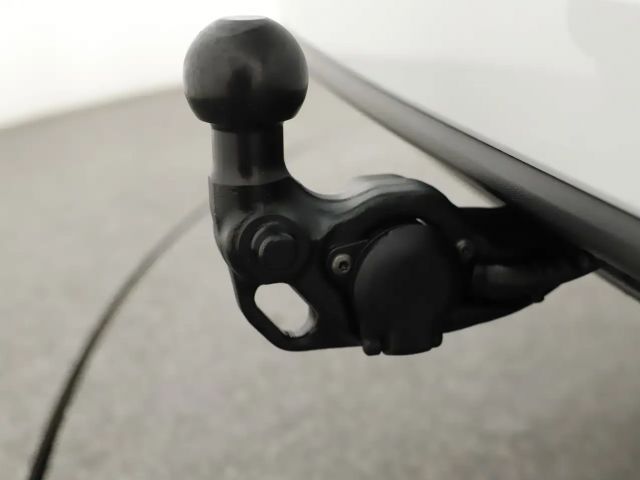 Volkswagen Golf Business DSG Variant