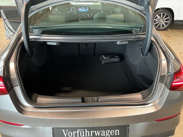 Mercedes-Benz CLA 180 Coupé