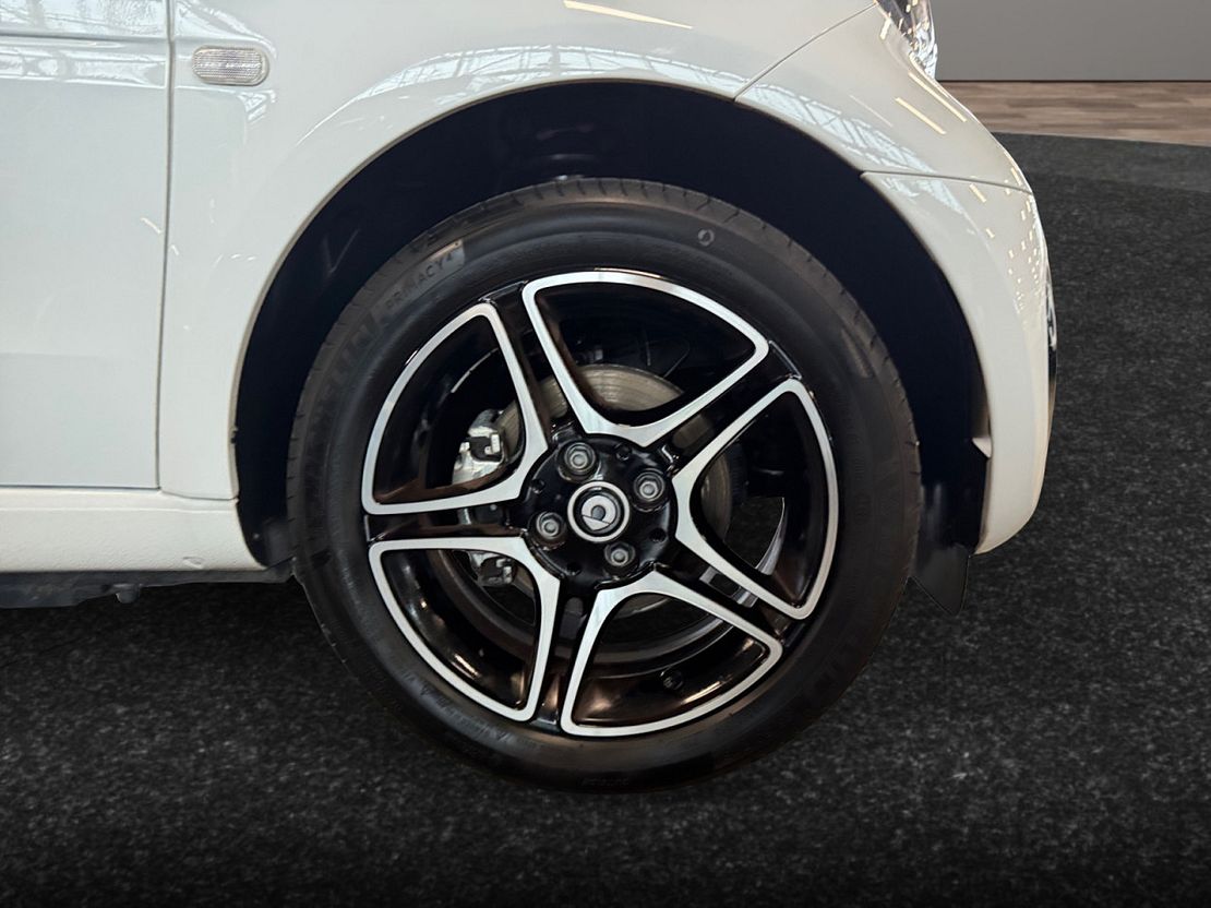 Smart EQ fortwo Cabrio Prime
