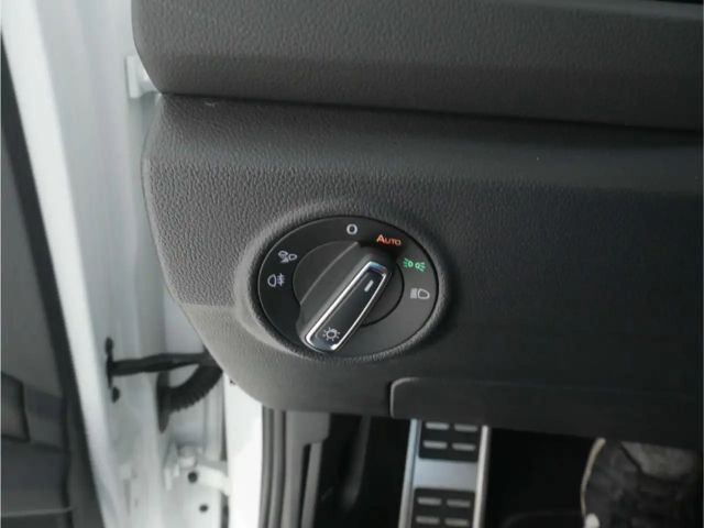 Volkswagen T-Roc 1.5 TSI DSG R-Line Style