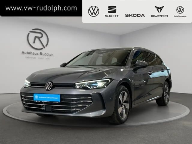 Volkswagen Passat 1.5 eTSI Business DSG Variant