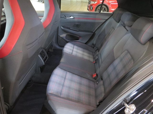 Volkswagen Golf 2.0 TSI DSG Golf VIII