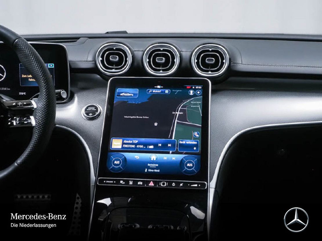 Mercedes-Benz C 180 Sedan