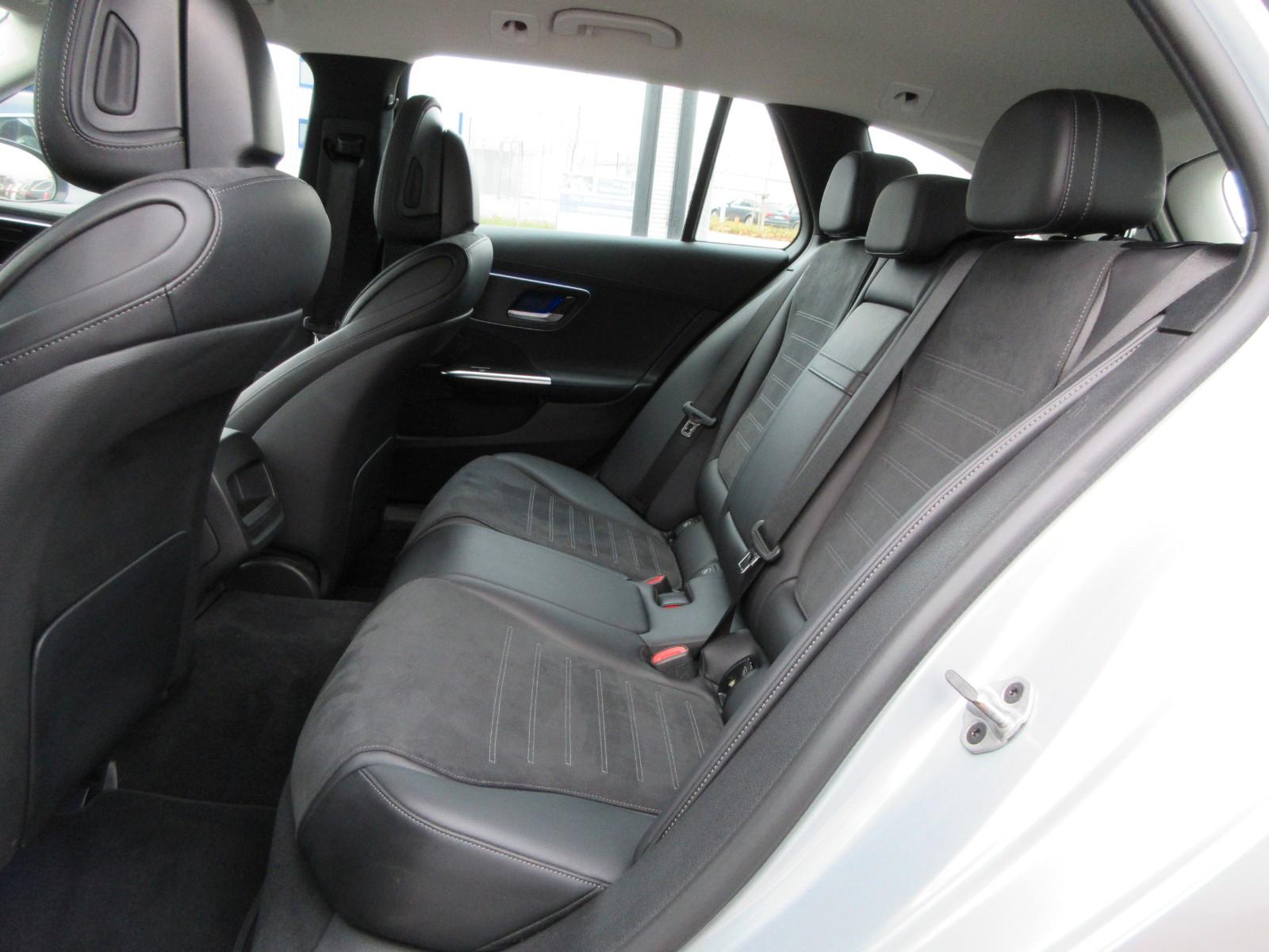 Mercedes-Benz C 220 AMG Line C 220 d Estate