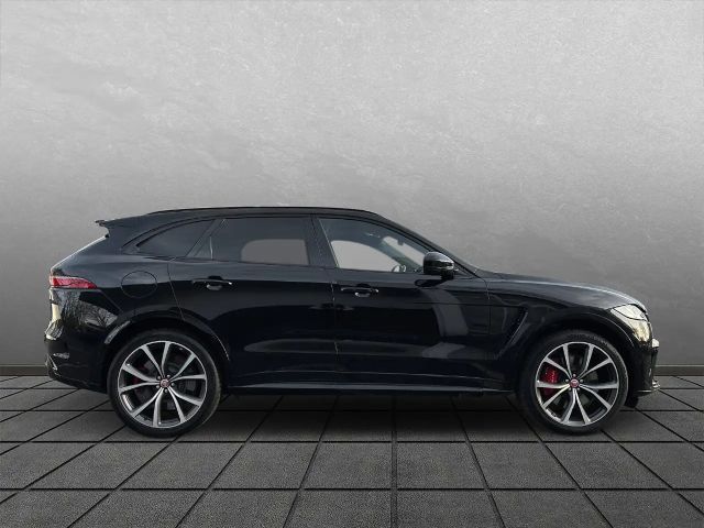 Jaguar F-Pace AWD SVR
