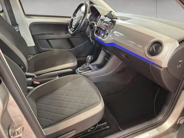 Volkswagen e-up! Plus Style