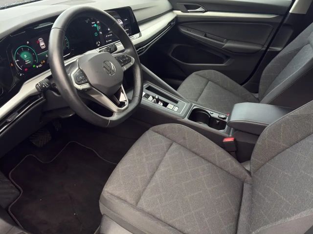 Volkswagen Golf 2.0 TDI DSG Golf VIII Life