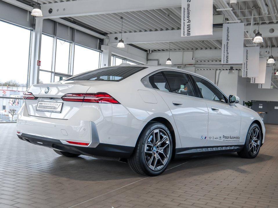 BMW i5 Sedan eDrive40