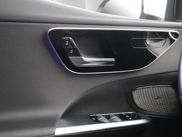 Mercedes-Benz C 220 AVANTGARDE C 220 d Estate