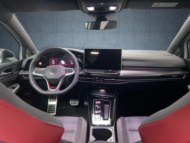 Volkswagen Golf 2.0 TSI DSG GTI