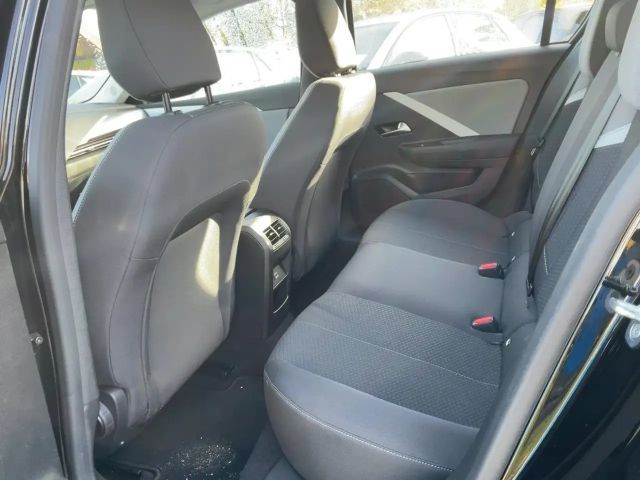 Opel Astra 1.6 Turbo Turbo