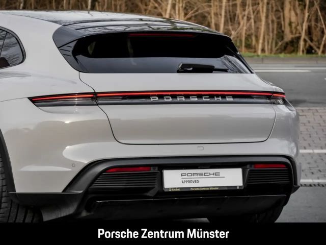 Porsche Taycan 4S Cross Turismo