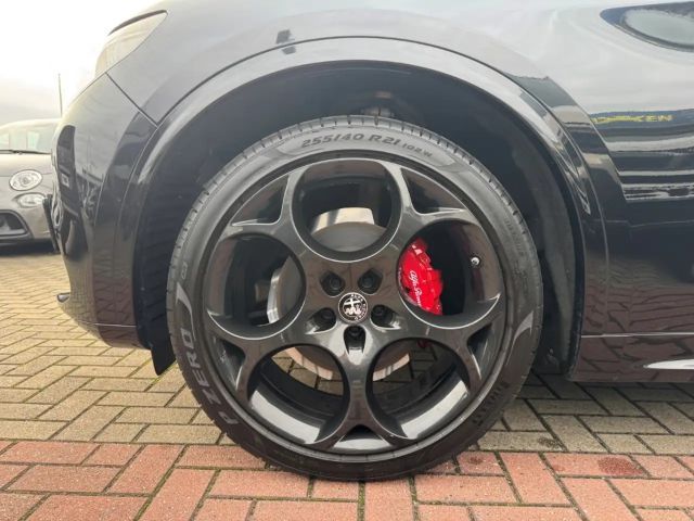 Alfa Romeo Stelvio Q4