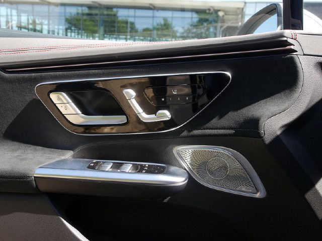 Mercedes-Benz EQE 43 4MATIC Sedan