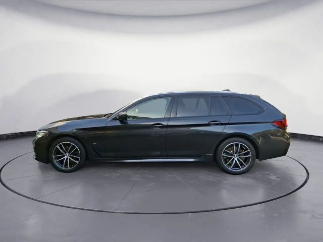 BMW 520 520d M-Sport Touring xDrive