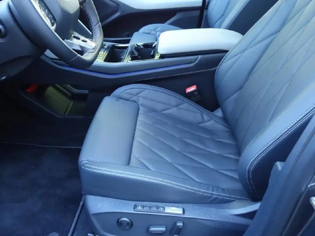 Ford Capri AWD Premium