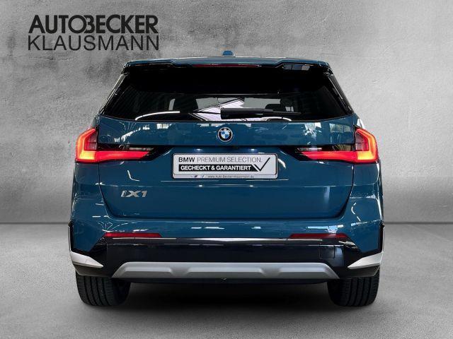 BMW iX1 xDrive30