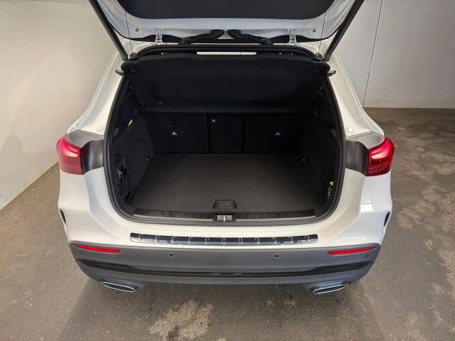 Mercedes-Benz GLA 200 4MATIC GLA 200 d