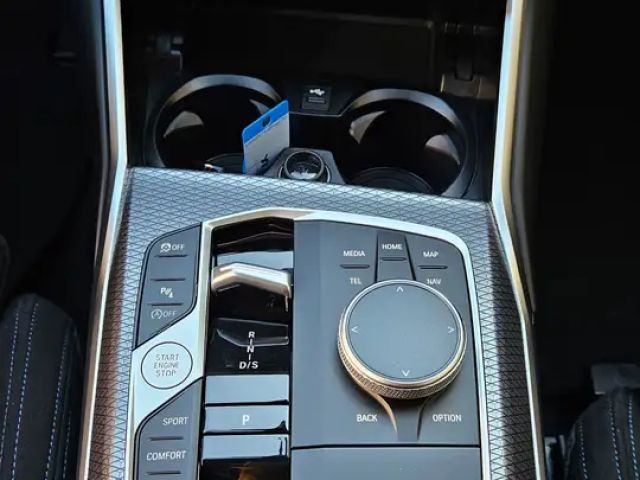 BMW 330 330i Touring xDrive