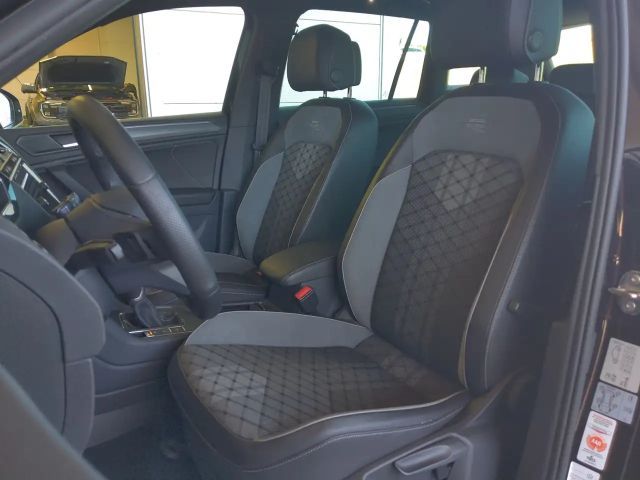 Volkswagen Tiguan R-Line eHybrid