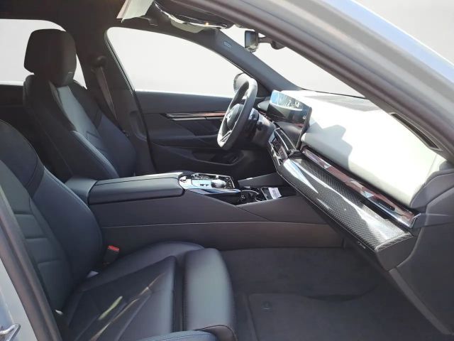 BMW 520 520d M-Sport Touring xDrive