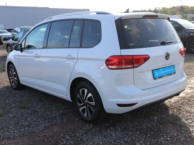 Volkswagen Touran 1.5 TSI DSG