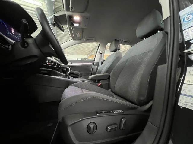 Volkswagen Golf 2.0 TDI Golf VIII Life Variant