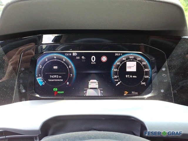 Volkswagen Golf 1.5 TSI DSG Life Variant