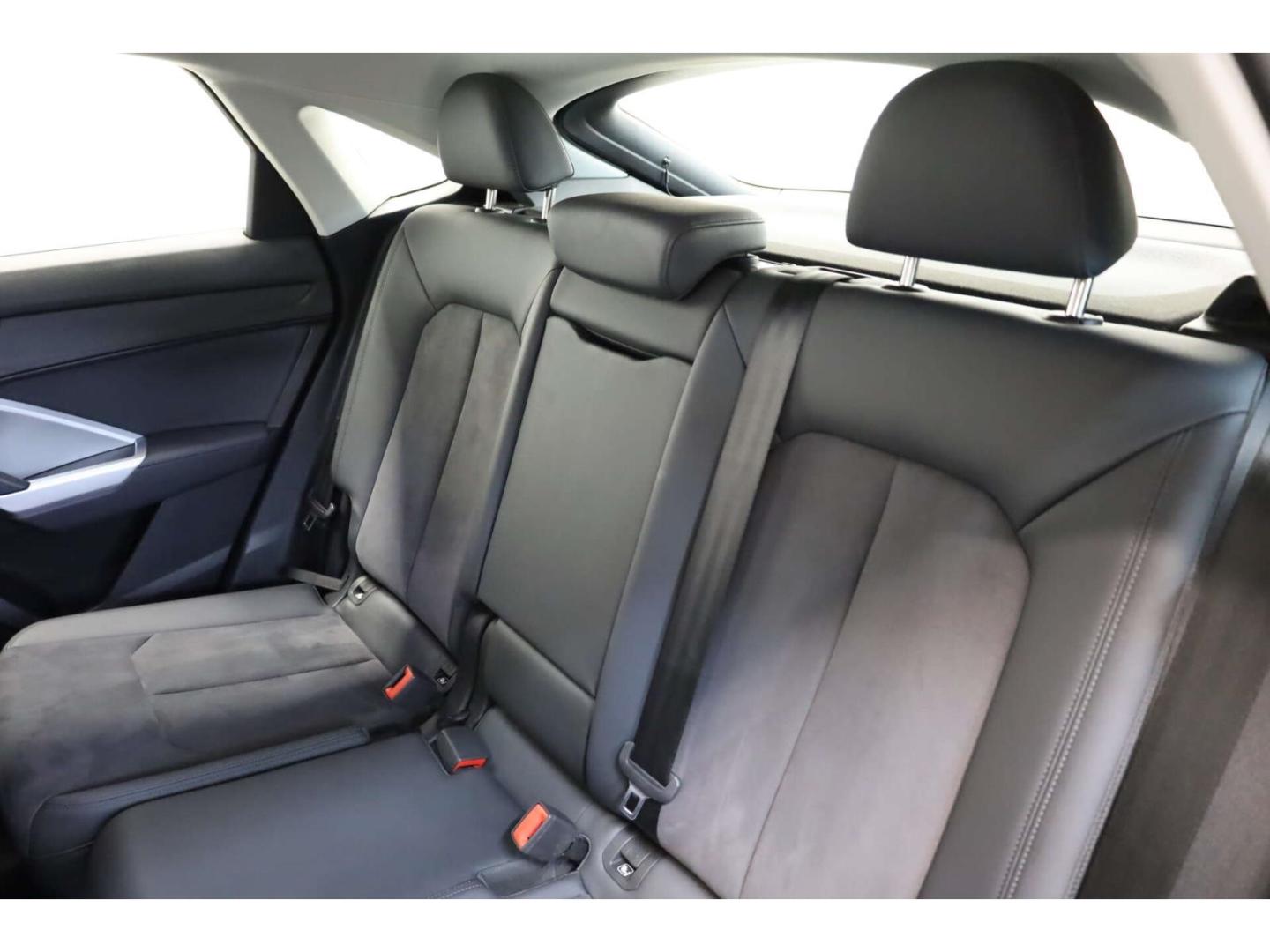 Audi Q3 35 TDI S-Line S-Tronic Sportback