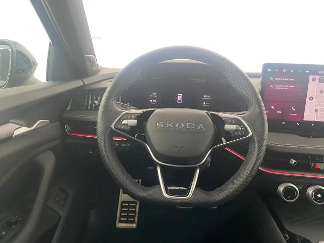 Skoda Superb Sportline iV