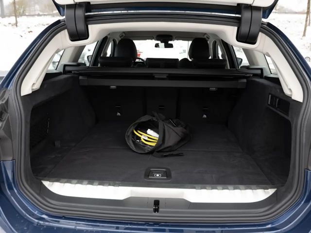 BMW 330 330e Touring xDrive