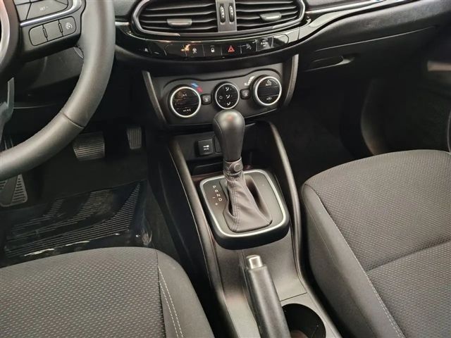 Fiat Tipo climatisation auto / CarPlay